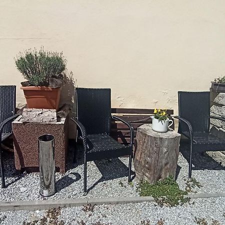 Apartmany Ziakova - Ubytovani Nove Hrady 111 Exterior photo